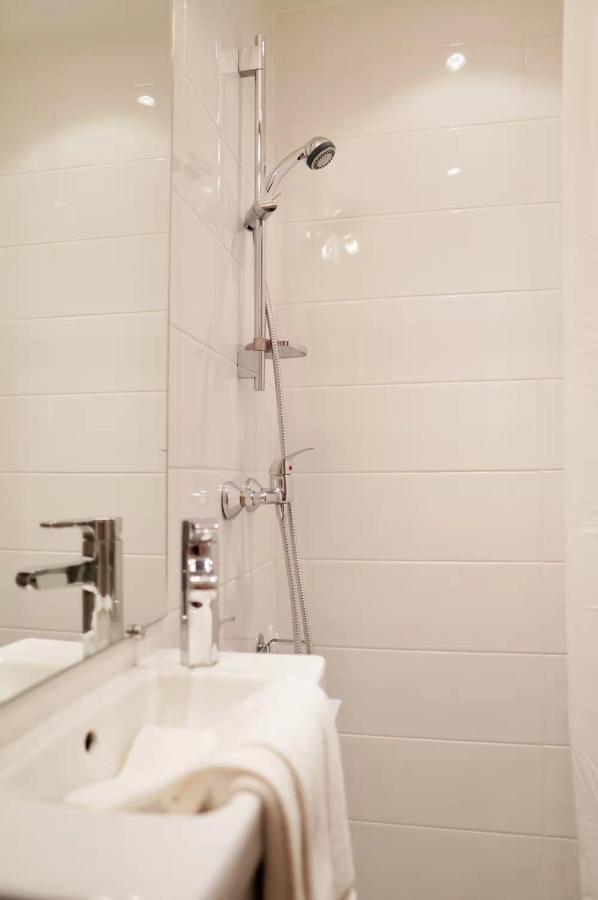 New Flat! 1Min To Saint Germain Des Pres Apartment Париж Екстериор снимка